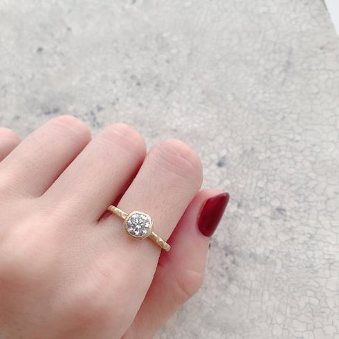 N°1 K18YG luxe diamond ring 0.7ct